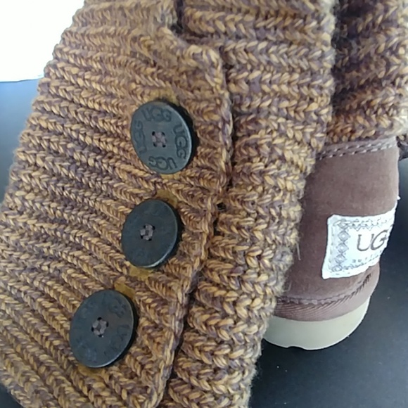 UGG Shoes - UGG Classic Cardy II Knit Boot size 6